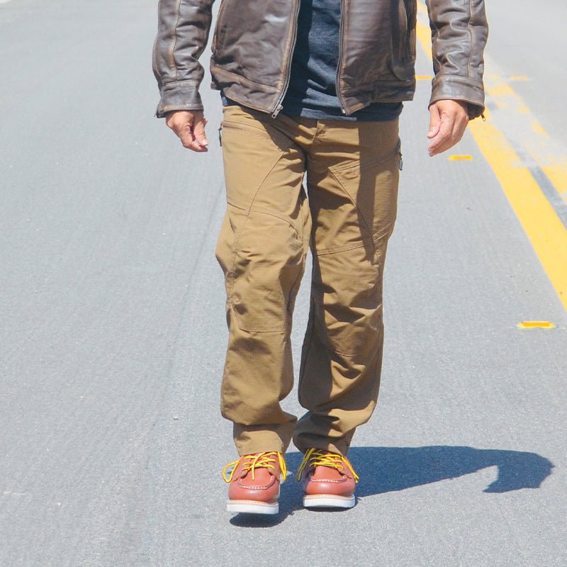 Urban Pro Pantalon cargo tecnico para hombre - elastico, Marron coyote