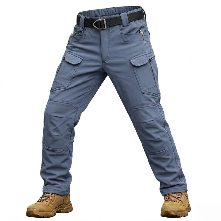 Tenaz Softshell Shield – Pantalón Técnico Térmico e Impermeable